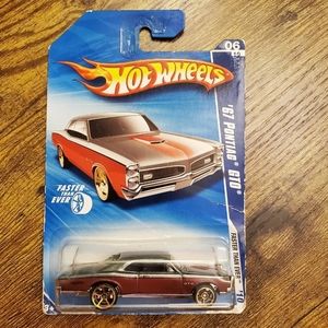 2009 Hot Wheels #134 Faster Than Ever 1967 PONTIAC GTO